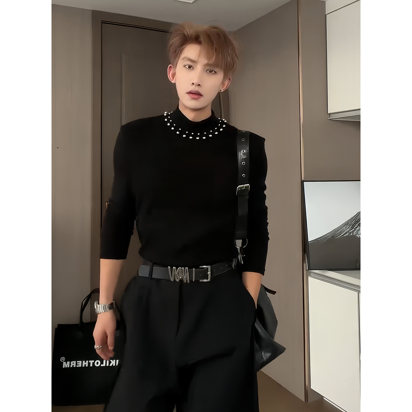 小香风珍珠垫肩毛衣男冬季痞帅高级感修身内搭针织衫半高领打底衫,淘宝优惠券,粉丝福利购,淘宝优惠卷