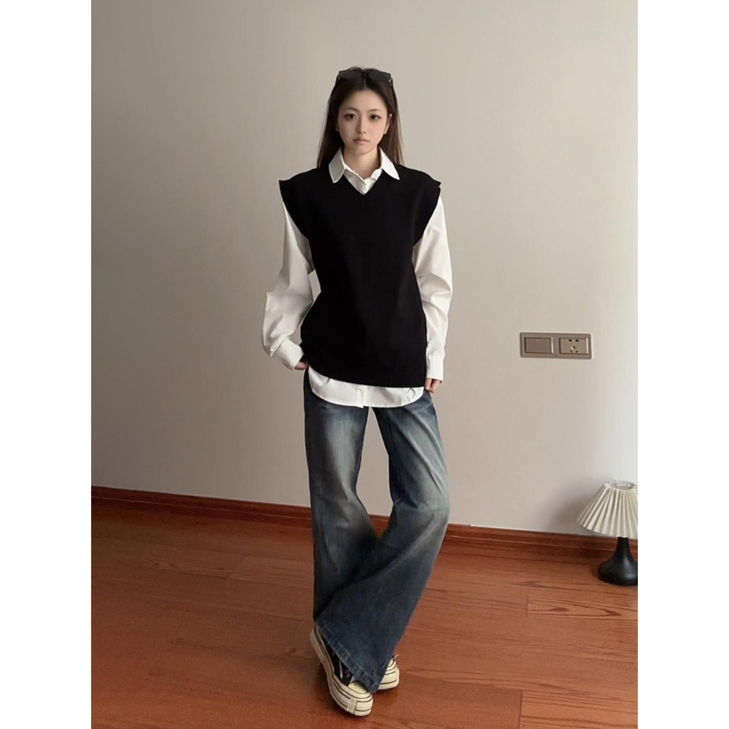 韩版学院风v领针织坎肩男女秋冬季叠穿dk制服外套鸡心领线衫马甲 - 图3