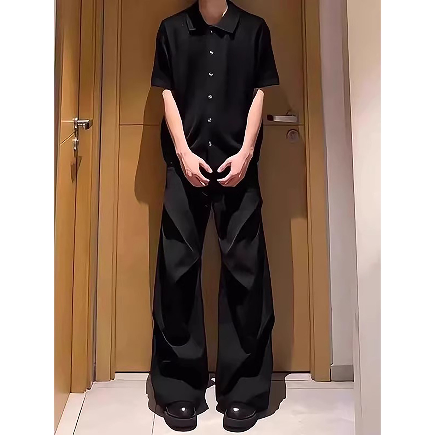 美式座山雕棉服外套搭配黑色褶皱加绒西裤秋冬男士高级感痞帅套装,淘宝优惠券,粉丝福利购,淘宝优惠卷