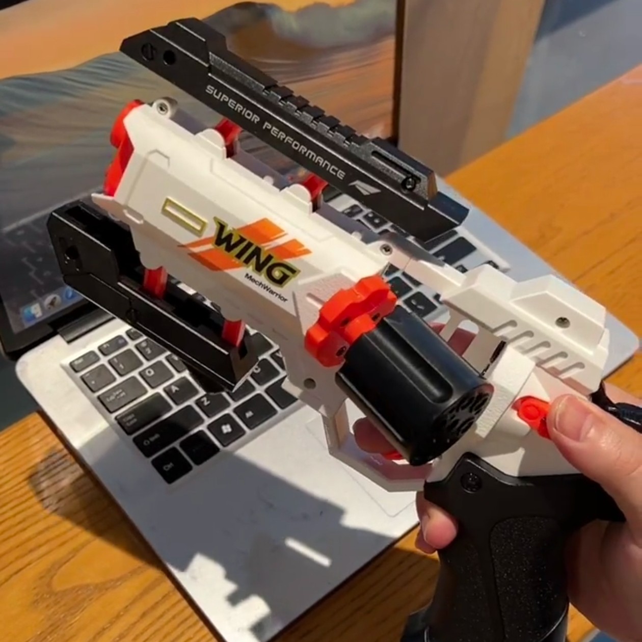 爆裂左轮软弹枪变形手枪男孩儿童对战玩具仿真创意可发射手动上膛,淘宝优惠券,粉丝福利购,淘宝优惠卷