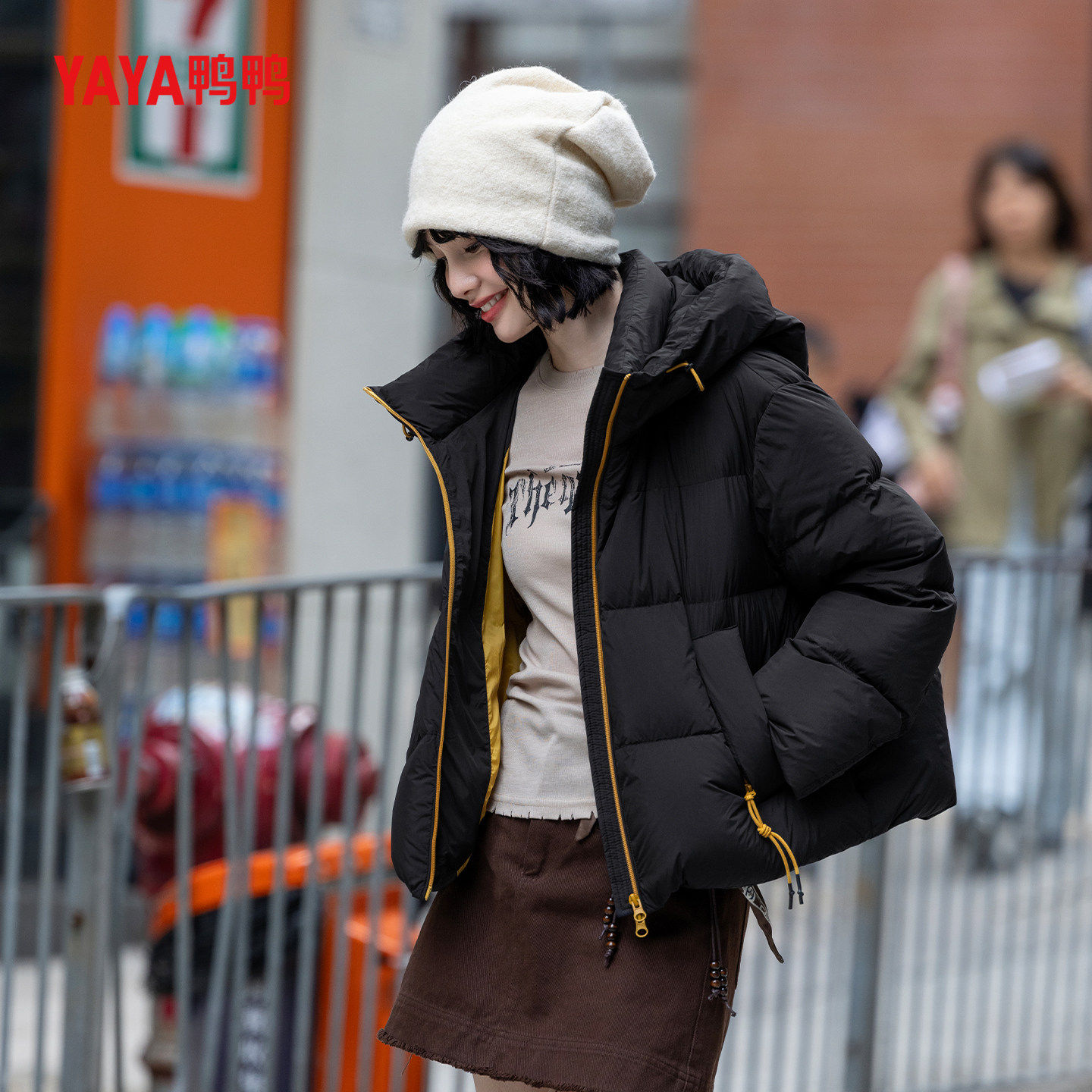 YAYA鸭鸭羽绒服女2025冬季新款短款爆款宽松小个子百搭时尚厚外套,淘宝优惠券,粉丝福利购,淘宝优惠卷