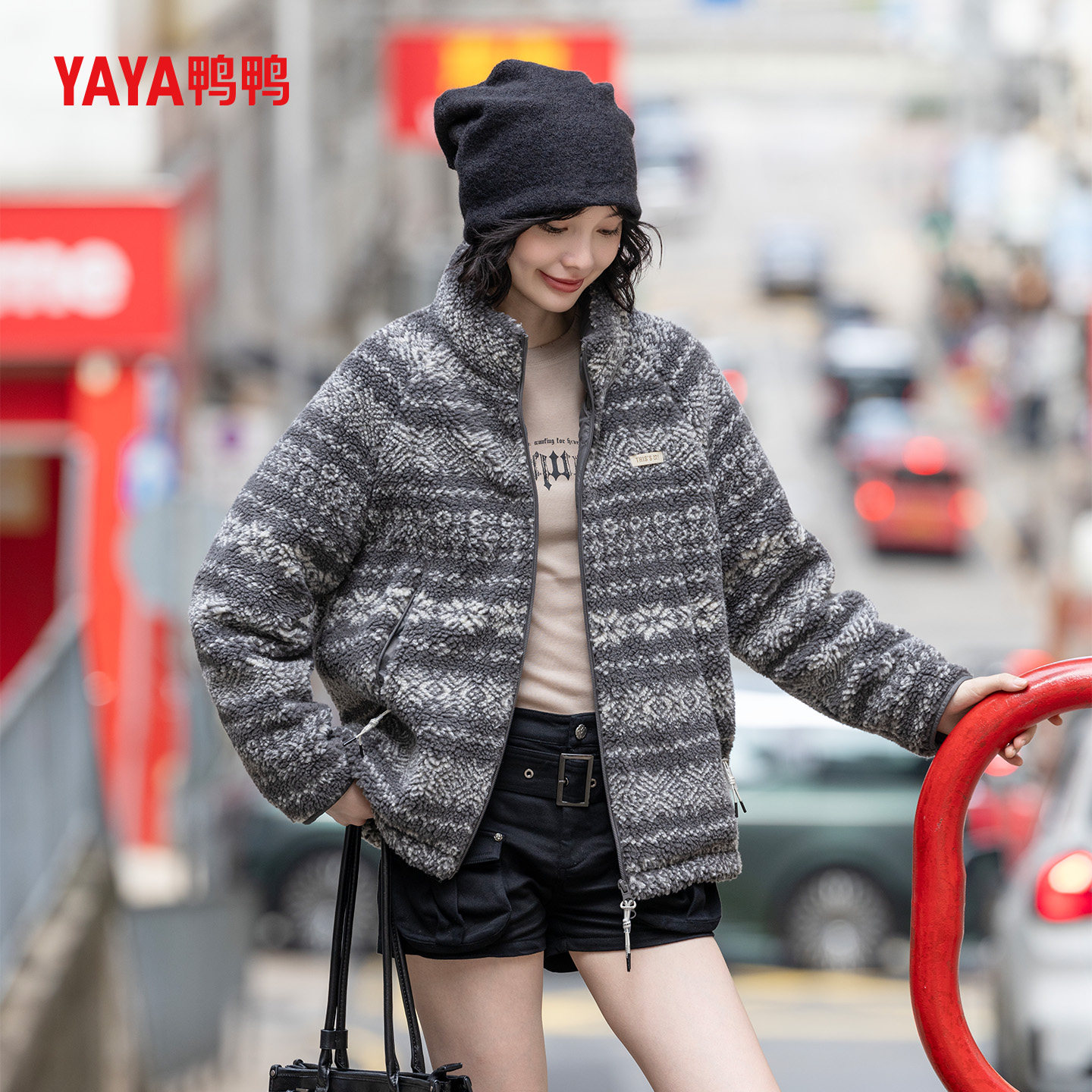 鸭鸭官方羽绒服费尔岛元素2025冬季外套情侣款摇粒绒百搭羽绒服女