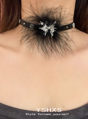 甜酷黑色毛绒蝴蝶项圈皮革choker小众秋冬颈链轻奢项链配饰