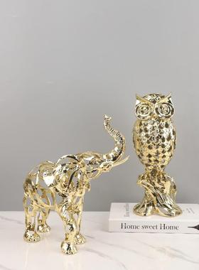 欧式轻奢金色镂空狮子骏马大象动物雕塑摆件客厅玄关软装家居饰品