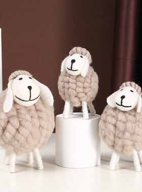 速发办意可爱小羊治愈系小物位创公室桌面工件房摆件房间装饰生礼