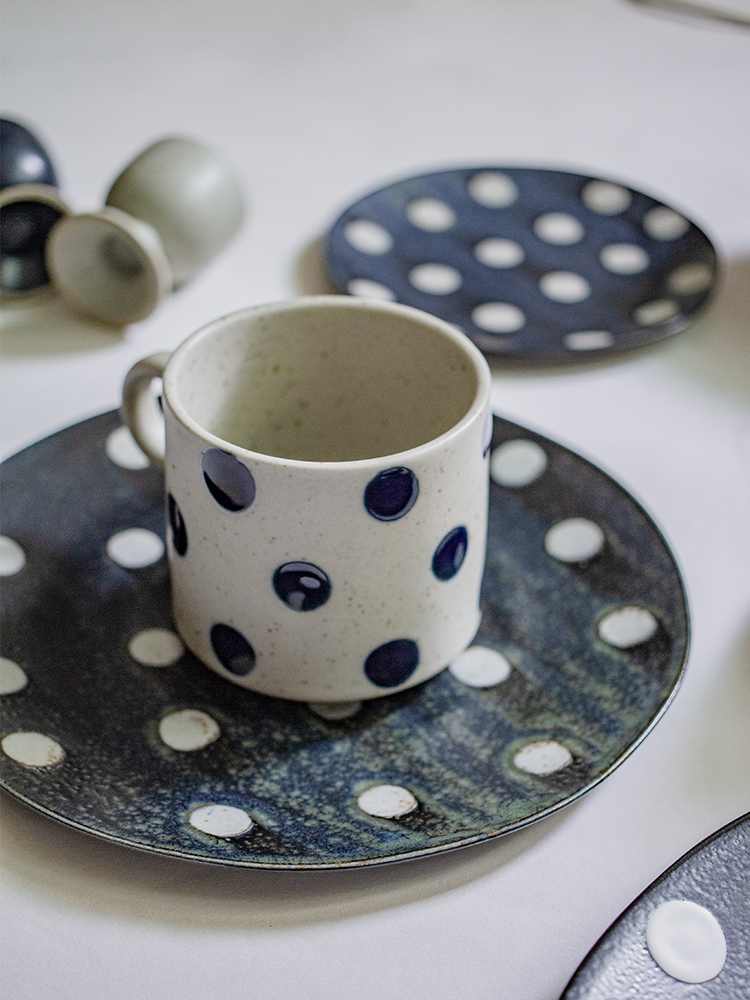 目外日式碗碟套装复古碗盘一人食陶瓷家用精致餐具创意个性波点碗