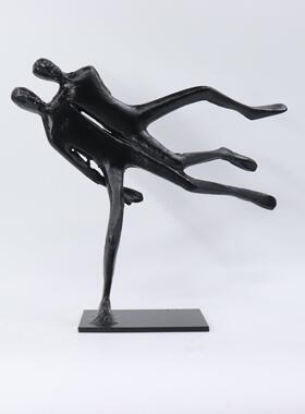 欧式美式创意极简现代金属人物创意摆件工艺品家居装饰品样板间