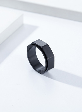 INS小众个性八角螺钛钢旋转戒指