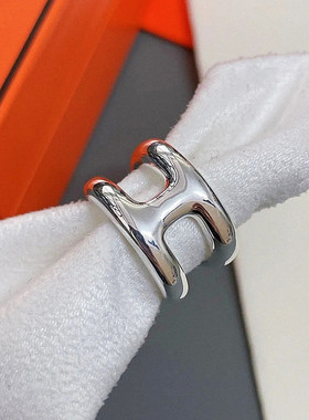 H字母猪鼻子开口戒指 纯银白金色光面指环对戒简约百搭男女情侣潮