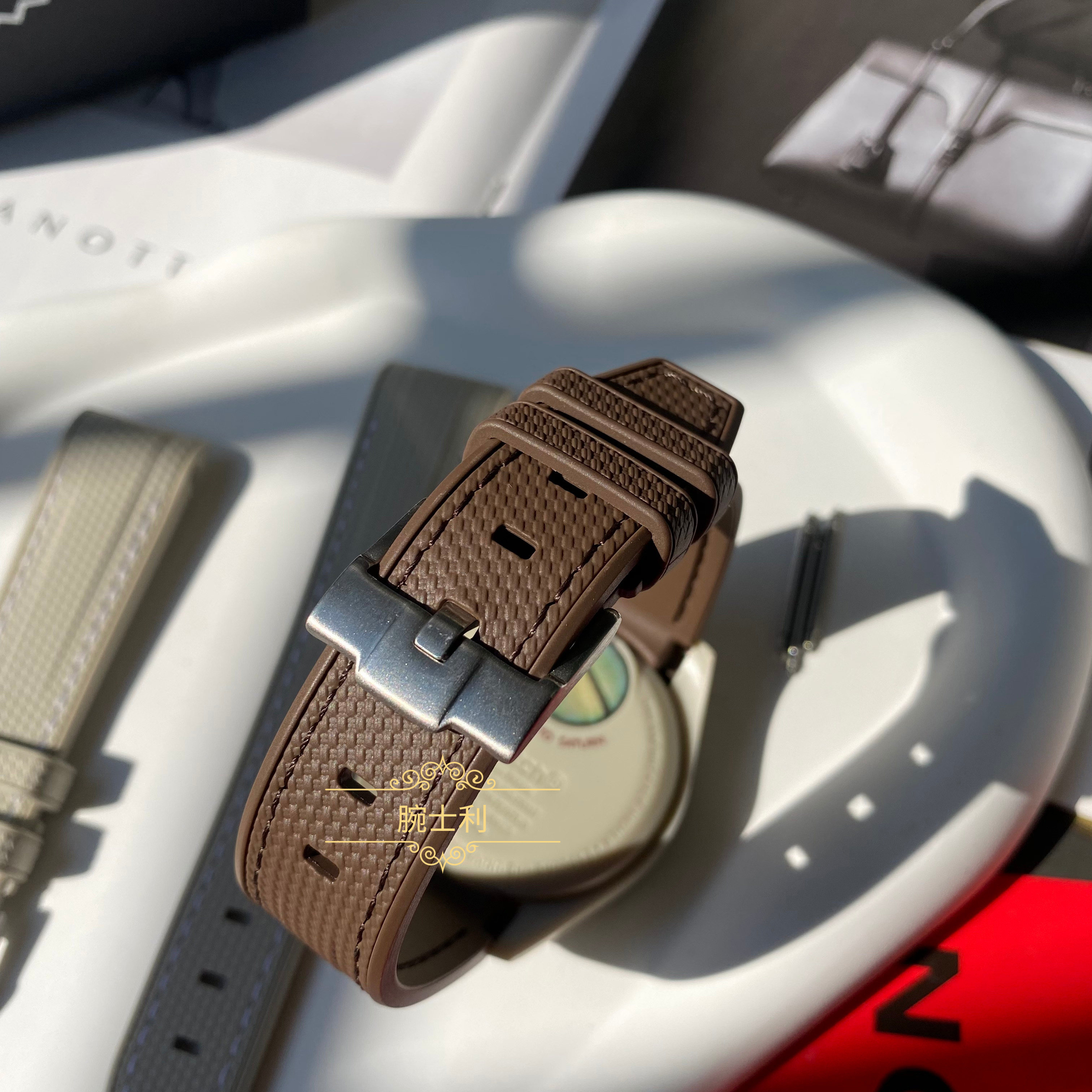 适配Swatch欧米茄联名表带omega Moonswatch土星液态硅胶蝴蝶扣20,淘宝优惠券,粉丝福利购,淘宝优惠卷