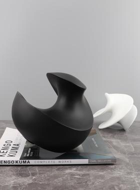 现代装简约白黑色068异形摆件旋转扭曲摆螺旋摆件设房售楼处软色
