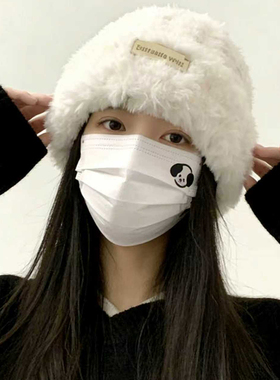 白色毛茸茸针织帽子女款
