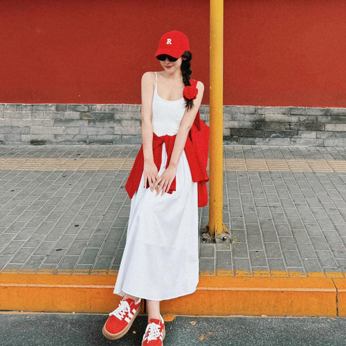 复古港风红色针织披肩外搭叠穿系腰屁帘新款空调房护肩颈椎小坎肩 - 图1