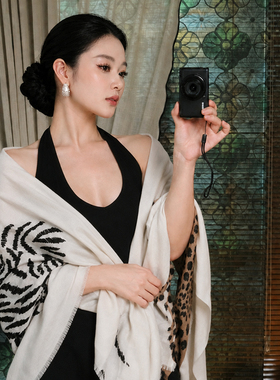 复古老钱风白色金钱豹披肩女外搭