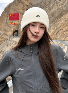 川西旅游登山白色针织冷帽子女