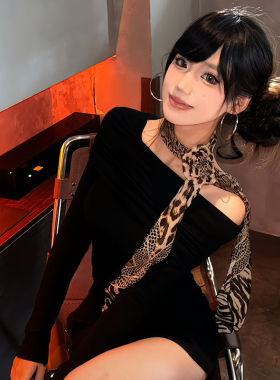 复古辣妹豹纹丝巾女2026新款高级氛围感系脖纯欲长条领巾飘带围巾