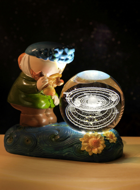速发梵高星空水晶球小夜灯摆件办公室工位书桌艺术家饰装品送学生
