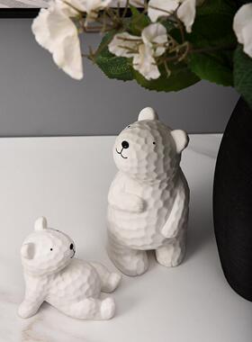 现代轻奢熊摆件创意可爱客厅家居装饰品电视柜办公桌面小摆设礼物