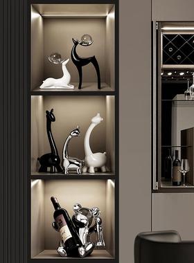 客厅电视柜酒柜装饰品摆件家居饰品轻奢高档餐柜玻璃展示柜摆设