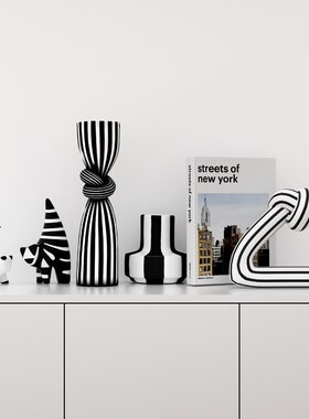 速发创意黑白抽象艺术陶瓷摆居高档客厅酒柜家板间样件装饰品