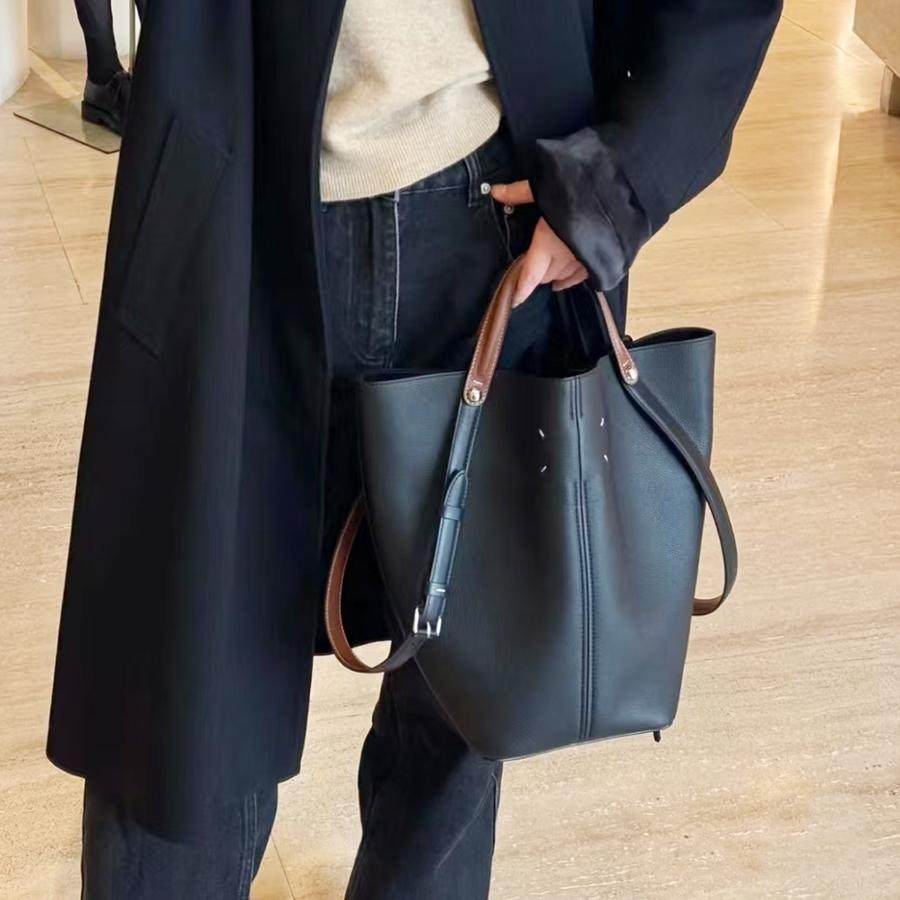 25ss托特包DRESSAGE头层牛皮单肩手提包腋下盛装舞步秀款水桶包,淘宝优惠券,粉丝福利购,淘宝优惠卷