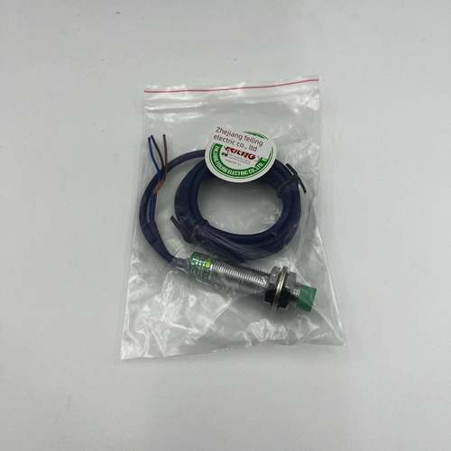 浙江飞凌金属感应接近开关FA12-4NA-4KA-4LB-4KA-M2NB-M2PB M12 - 图3