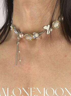 原创 中式朋克春系列蝴蝶钛钢项炼精致覆古锁骨炼男女choker