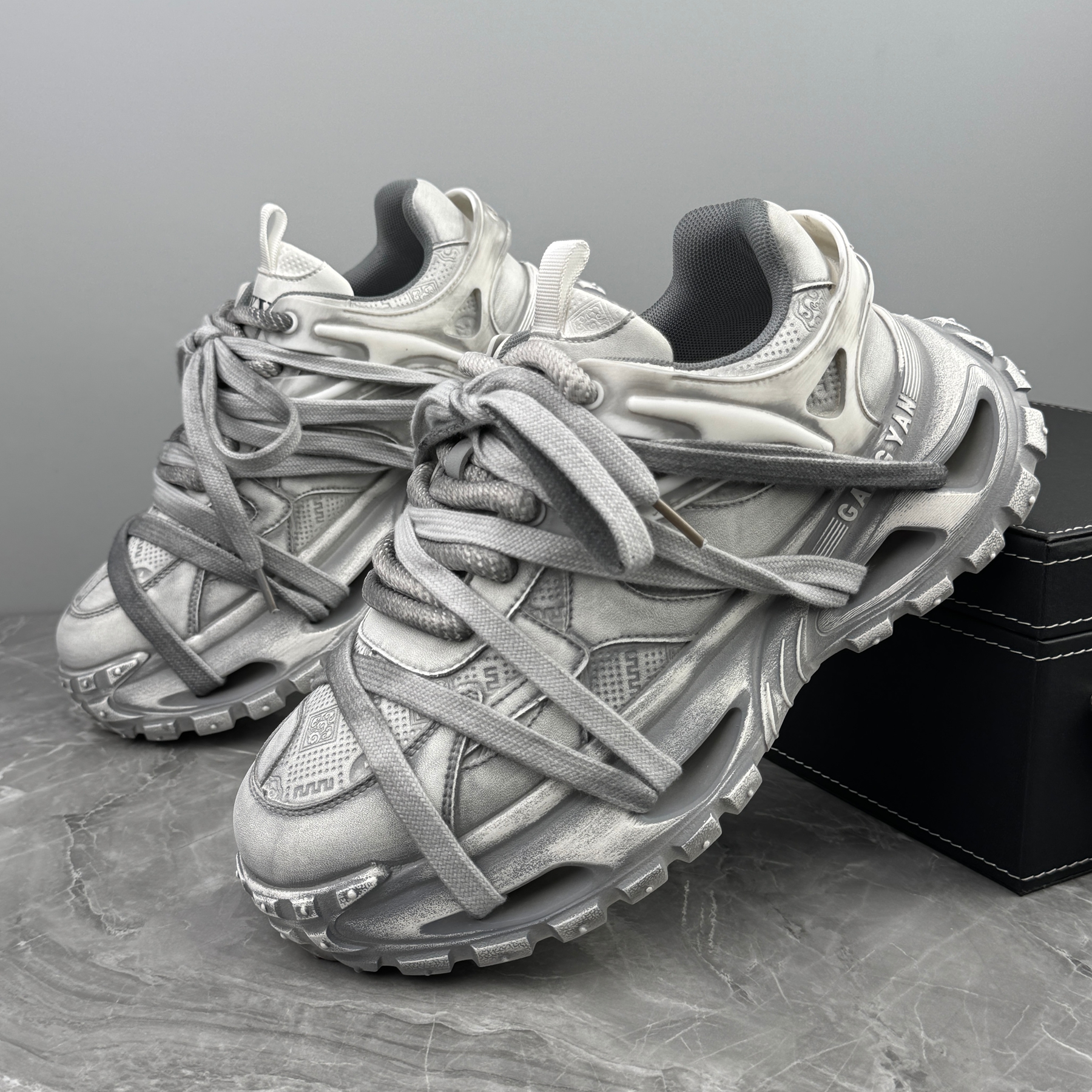 复古擦色老爹鞋男2025秋季新款超火做旧男鞋厚底内增高运动休闲鞋 - 图3