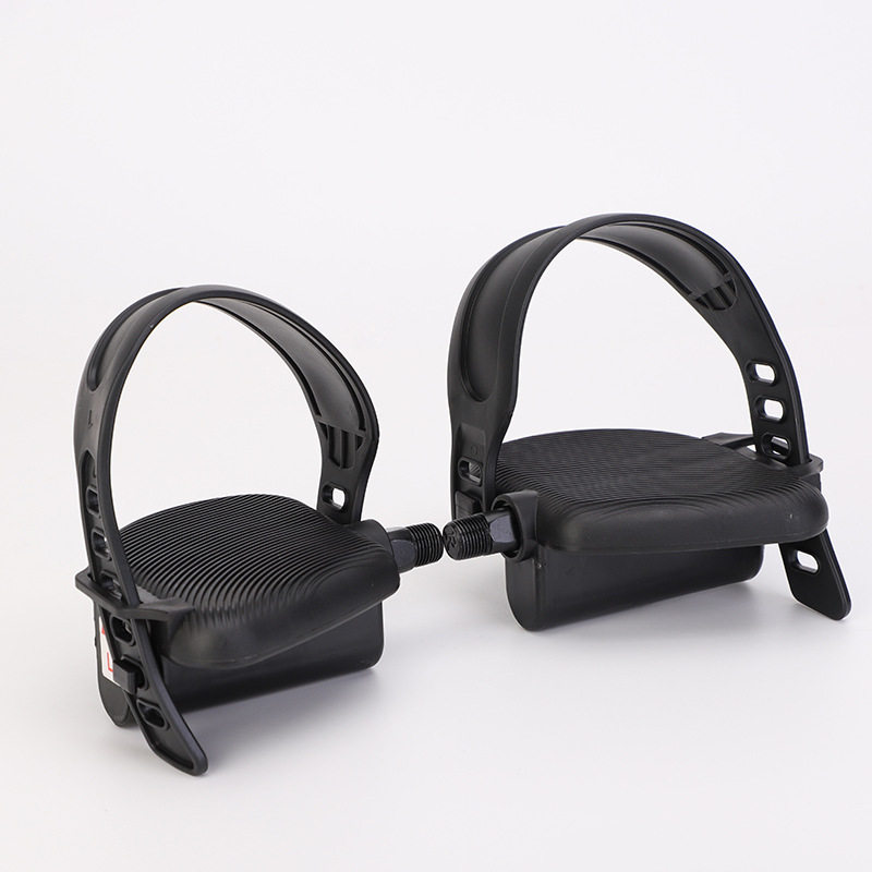 Manufacturer of dynamic bicycle fine grain lotus leaf pedals, mountain bike exercise bike anti-slip pedals, fitness plastic accessories 1/2