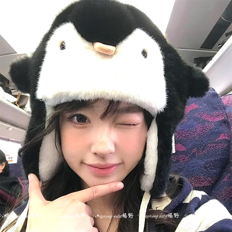可爱搞怪小企鹅毛绒帽子女加厚保暖防寒护耳显脸小针织毛线套头帽,淘宝优惠券,粉丝福利购,淘宝优惠卷