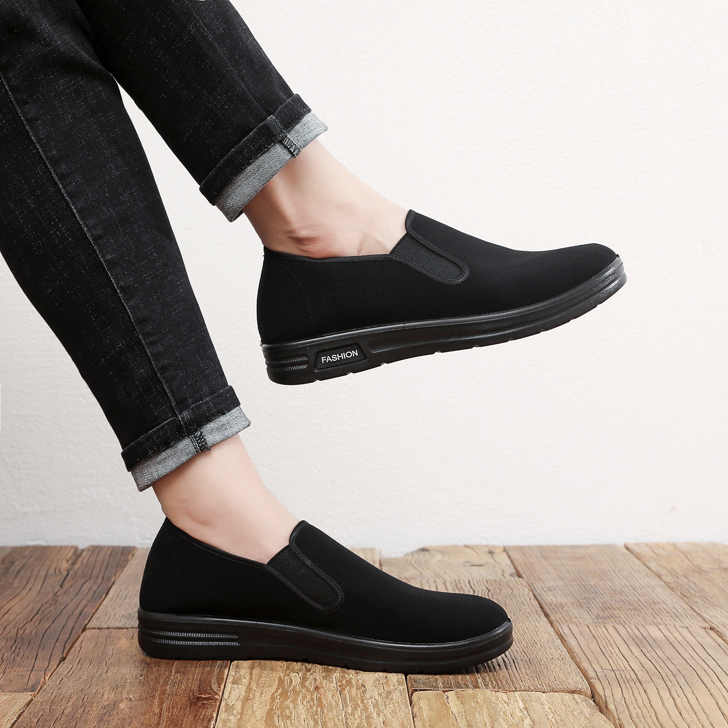 老北京布鞋男2025新款一脚蹬爸爸鞋舒适防滑气垫软底黑布鞋老人鞋,淘宝优惠券,粉丝福利购,淘宝优惠卷