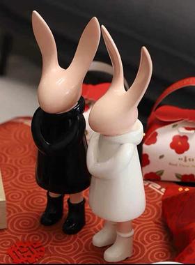 现代简约抽象兔子摆件轻奢高档家居客厅玄关电视柜样板房间摆件