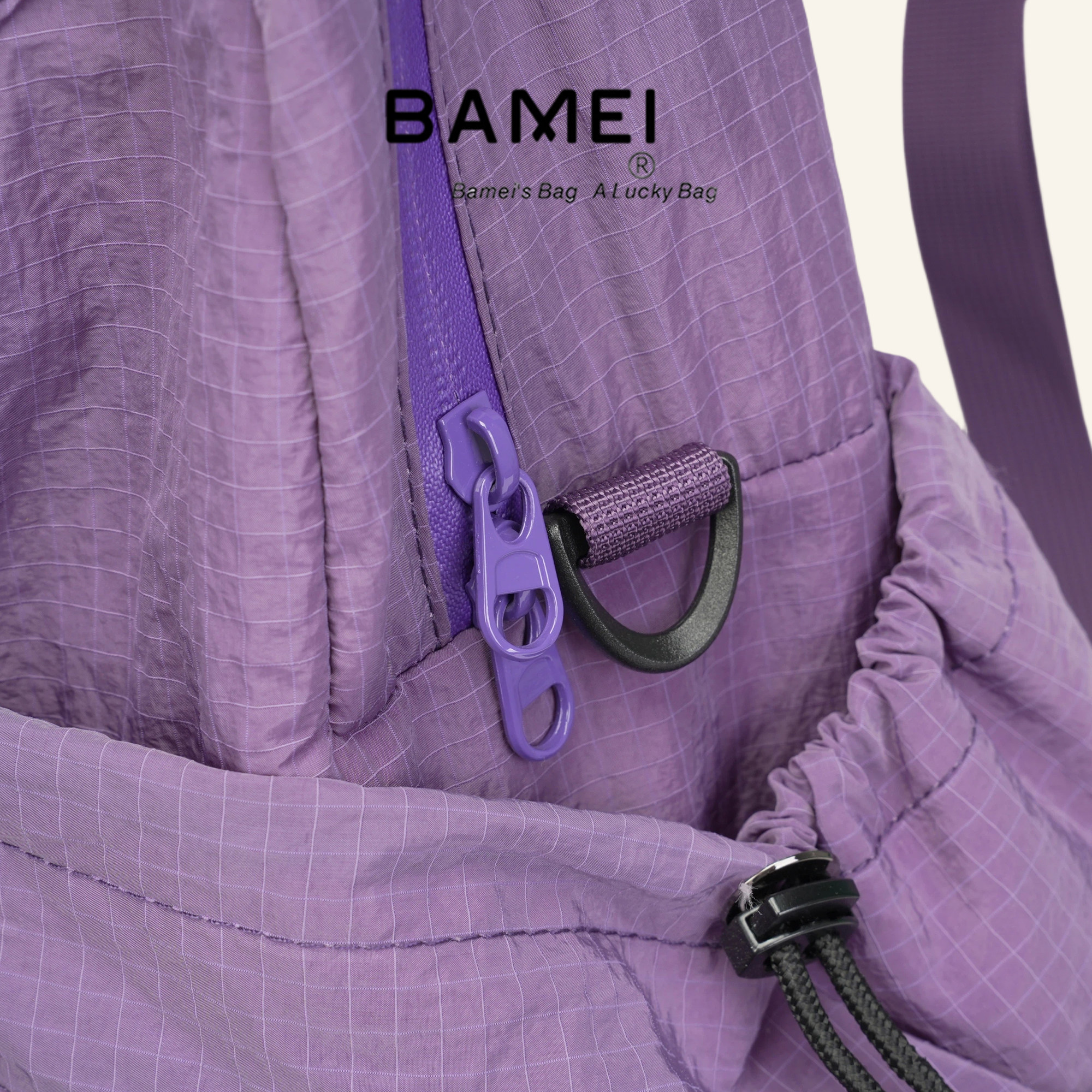 New waterproof backpack with large capacity and multiple compartments