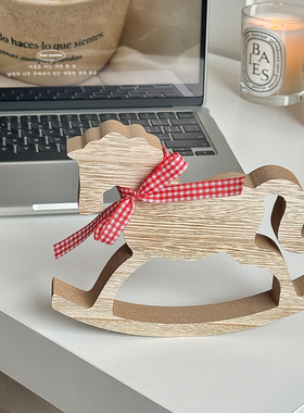 高级感复古摇摇马摆件客厅玄关电视柜桌面装饰ins风拍照道具木马