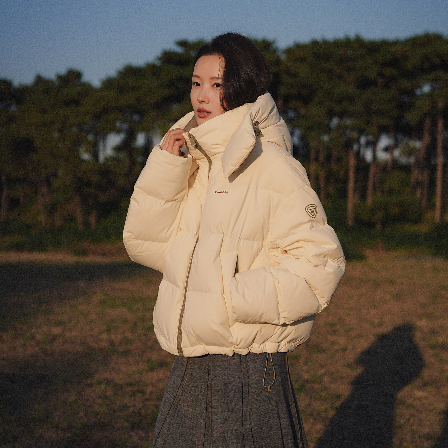 【周也同款】坦博尔新款泡芙羽绒服女短款小个子户外运动保暖外套,淘宝优惠券,粉丝福利购,淘宝优惠卷