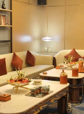 KTV摆台用品加厚不锈钢罗曼达悦荟款双边花果皮盅话筒架轻奢款