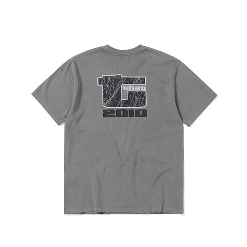 thisisneverthat® Big Initial Tee 春夏款字母印花短袖T恤 - 图2