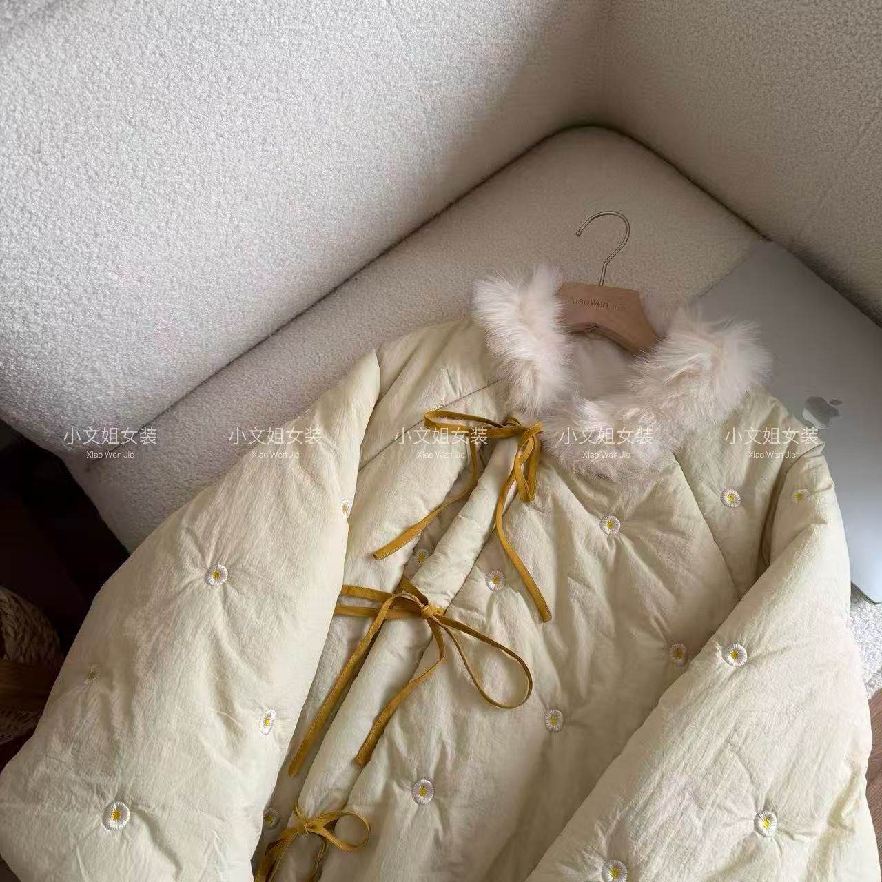 小文姐 W2434-"鸡蛋花棉服"原创重工刺绣百搭加厚保暖外套女上衣,淘宝优惠券,粉丝福利购,淘宝优惠卷