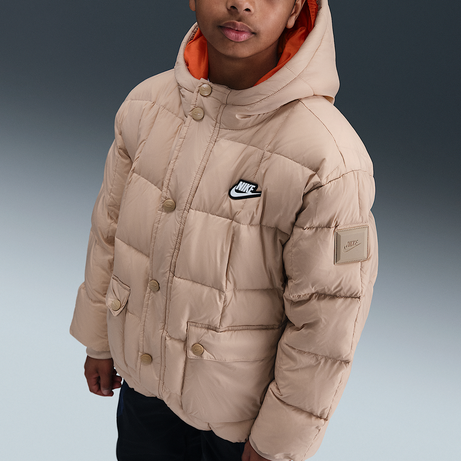 Nike/耐克正品Premium大童休闲宽松轻巧户外运动羽绒服IQ6136-200 - 图1