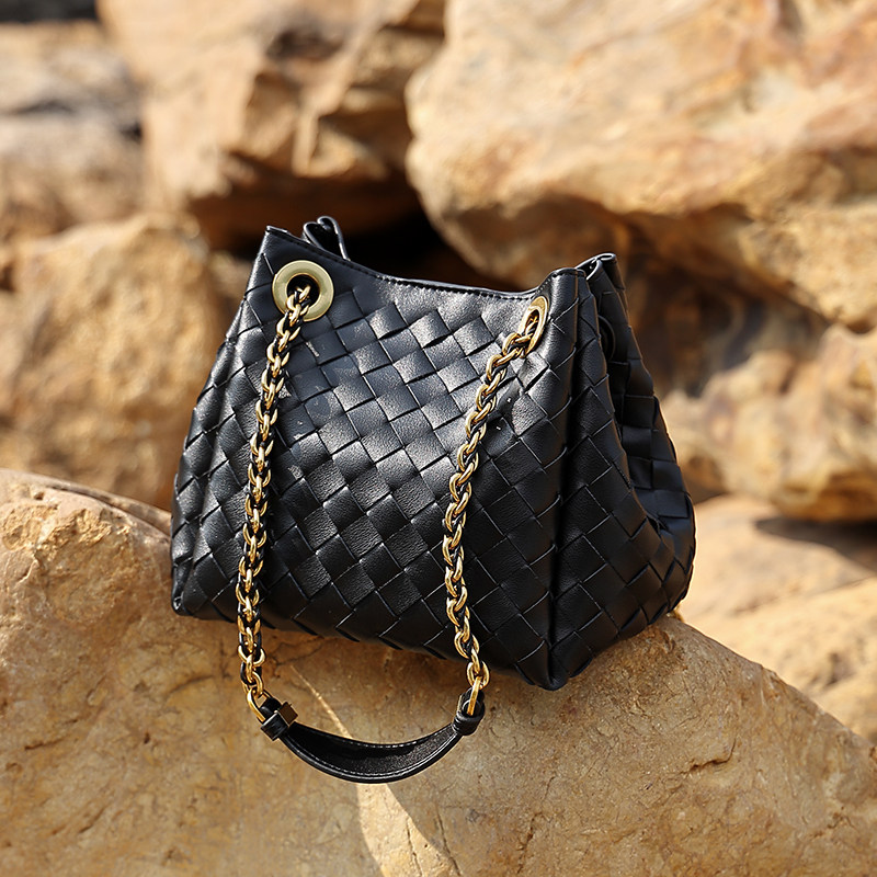 GEOILIO手工编织降落伞包轻奢羊皮菜篮子简约通勤单肩斜跨手提包,淘宝优惠券,粉丝福利购,淘宝优惠卷