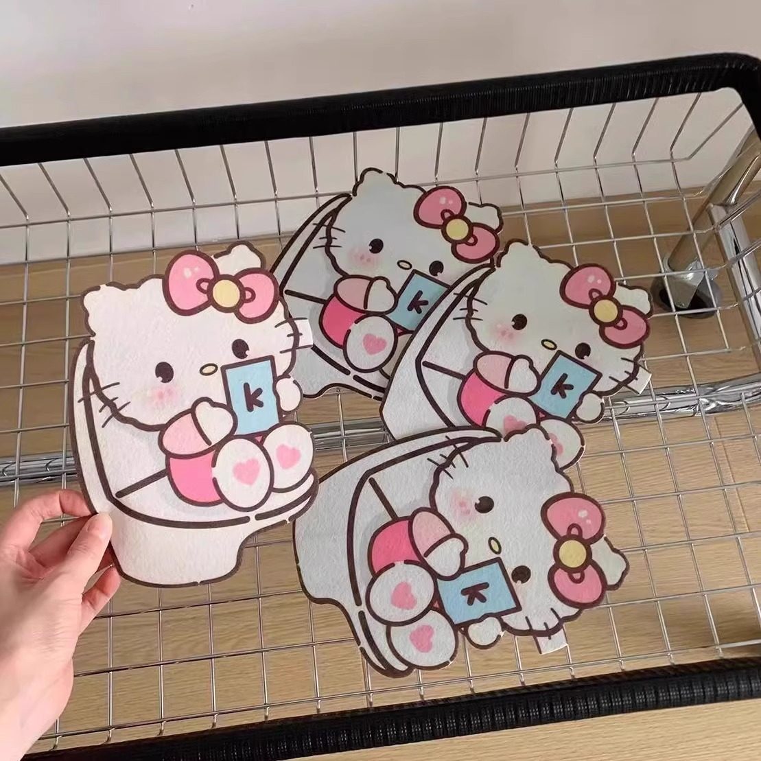 hellokitty马桶除臭贴卫生间香薰片厕所装饰卡通贴纸防水消臭留香,淘宝优惠券,粉丝福利购,淘宝优惠卷