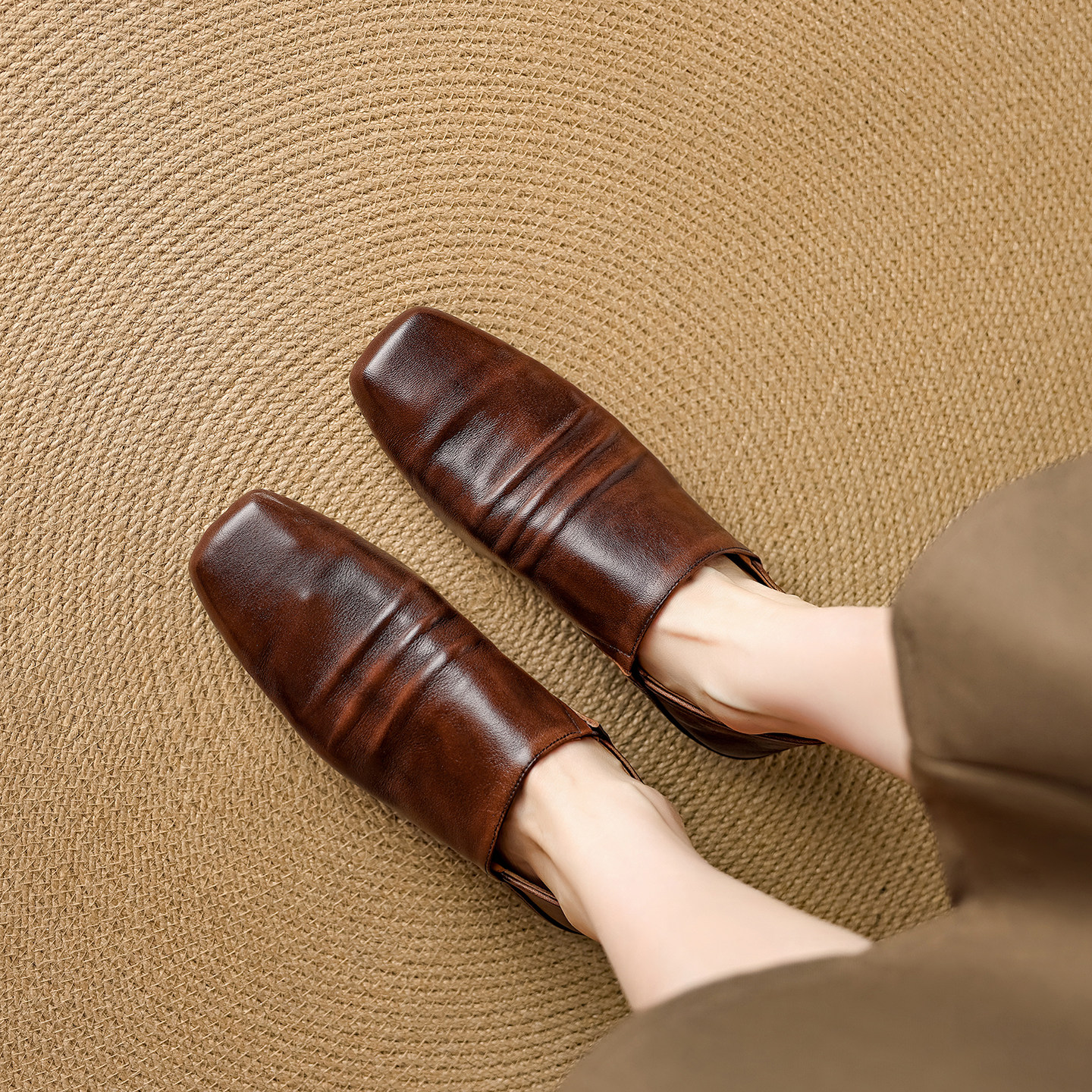 2026新款复古风方头平底头层牛皮单鞋女通勤深口小皮鞋舒适方头鞋,淘宝优惠券,粉丝福利购,淘宝优惠卷