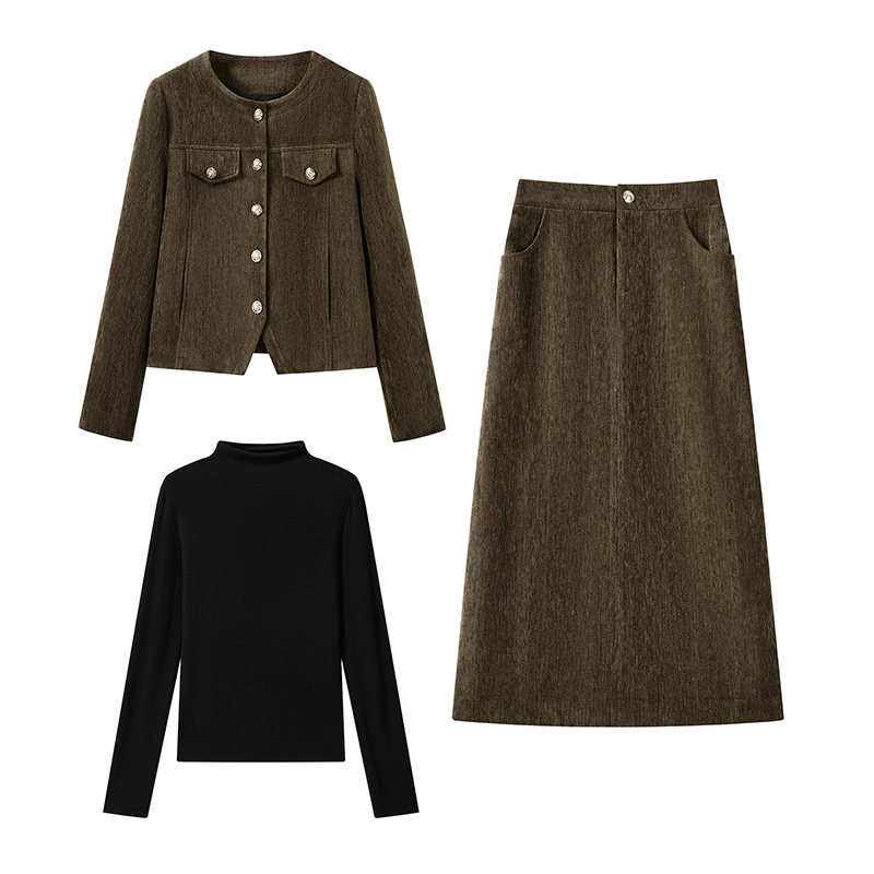 【马克华菲专场】马克华菲加厚外套高领打底衫显瘦半身裙三件套,淘宝优惠券,粉丝福利购,淘宝优惠卷