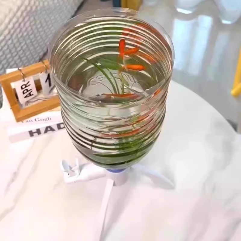 矿泉水养鱼换水三角支架倒置养鱼矿泉水瓶自制鱼缸水循环养鱼神器,淘宝优惠券,粉丝福利购,淘宝优惠卷
