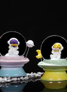 创意宇航员45号水晶球太空人桌面装饰小摆件男孩女孩节日礼物礼品