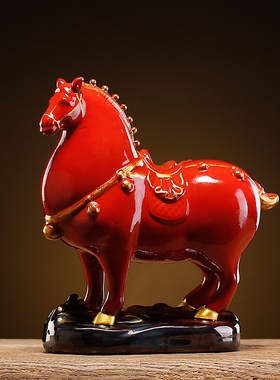 陶瓷红色马摆件生肖马工艺品马到成功发财家居玄关办公室装饰礼品