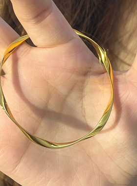 莫比乌斯环金手镯女光面金色新款