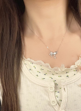 999纯银蝴蝶项链女款2025新款爆款轻奢小众高级感颈链锁骨链闺蜜