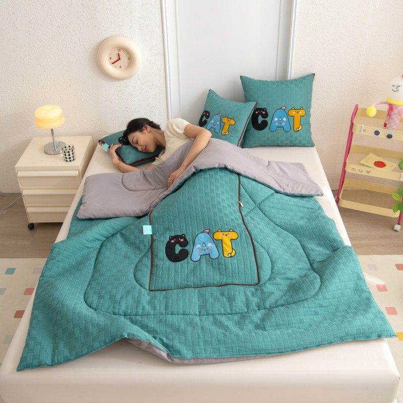 折叠抱枕被子两用车载多功能午休靠垫枕头被办公室沙发午睡空调被,淘宝优惠券,粉丝福利购,淘宝优惠卷