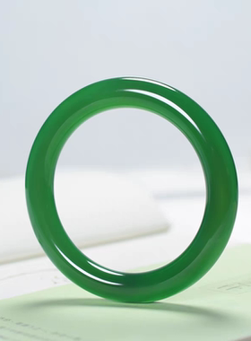 天然玛瑙冰种翡翠色绿玉髓手镯女圆条美人镯玉镯帝王绿飘花平安镯